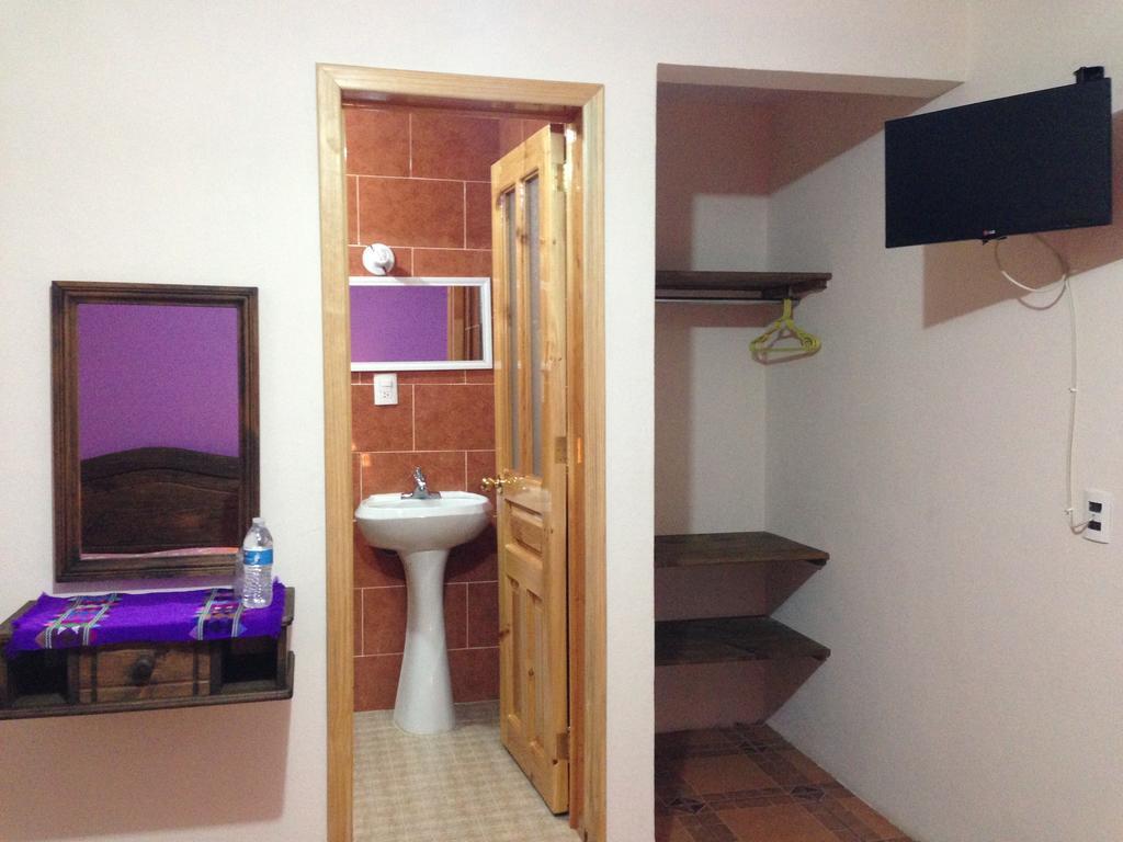 San Cristóbal de Las Casas Hotel Posada Las Rosas חדר תמונה